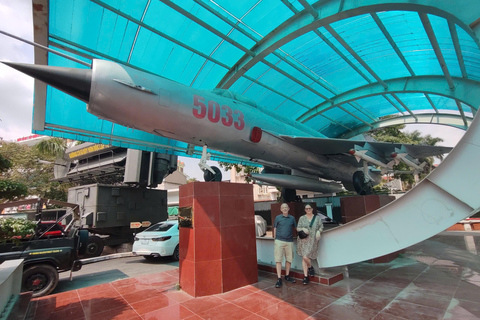 Tour zur Geschichte des Vietnamkriegs durch das Hoa Lo-Gefängnis und die Museen