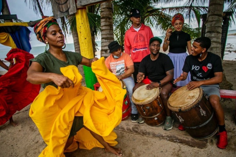 Piñones Beach & Authentic Puerto Rican Food 4-Hour Tour