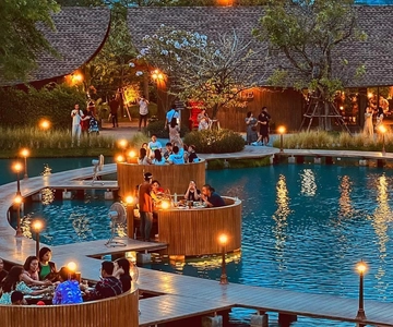 Bangkok: Pacchetti alimentari del Bubble in the Forest Cafe