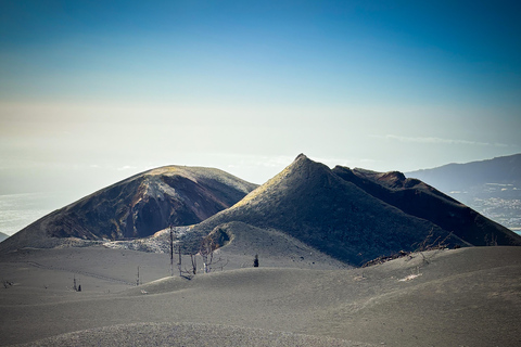 La Palma: Hike with me to the Tajogaite Volcano La Palma: Hike with Me to the Tajogaite Volcano