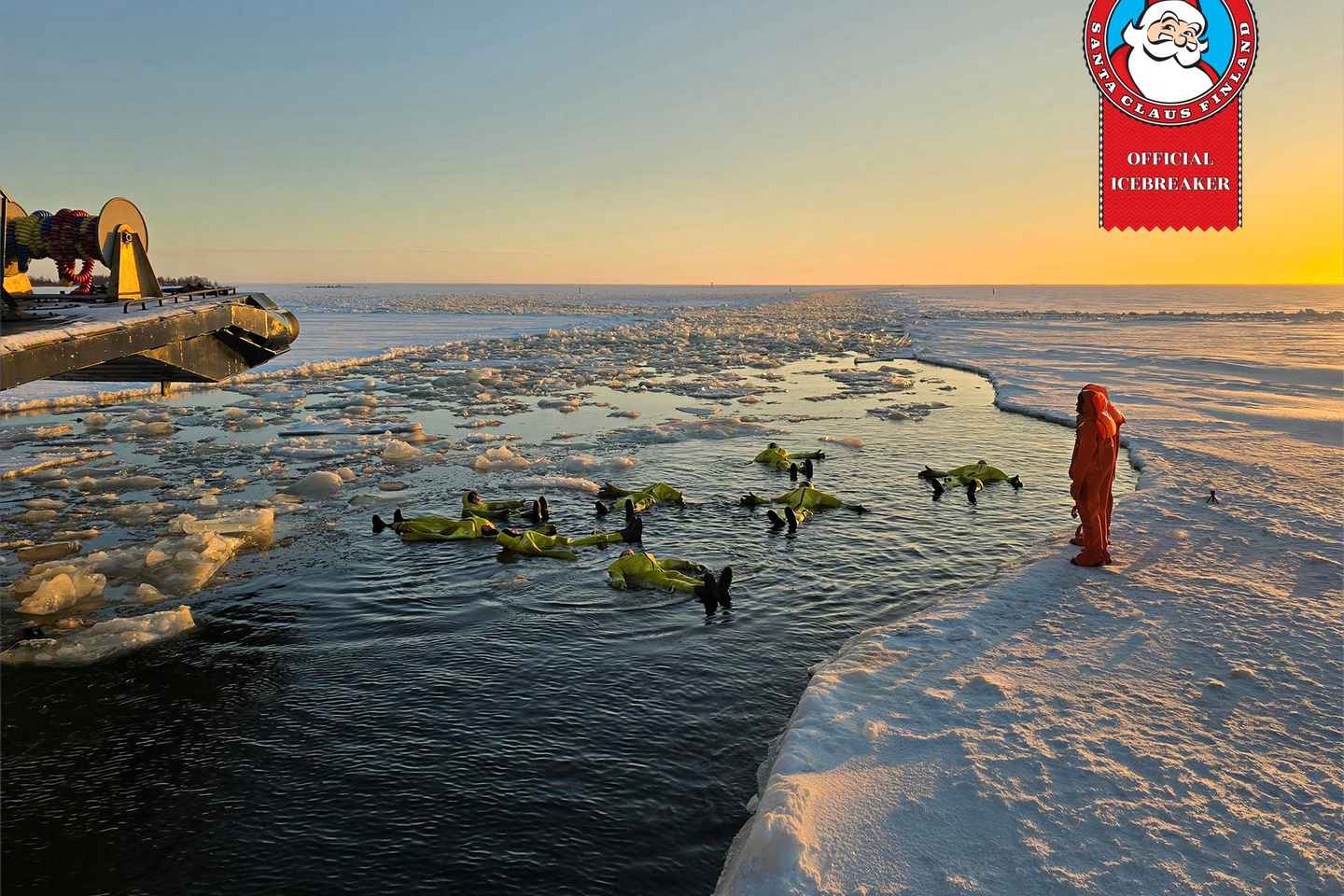 Rovaniemi: Icebreaker Sampo Cruise with Buffet and Ice Float