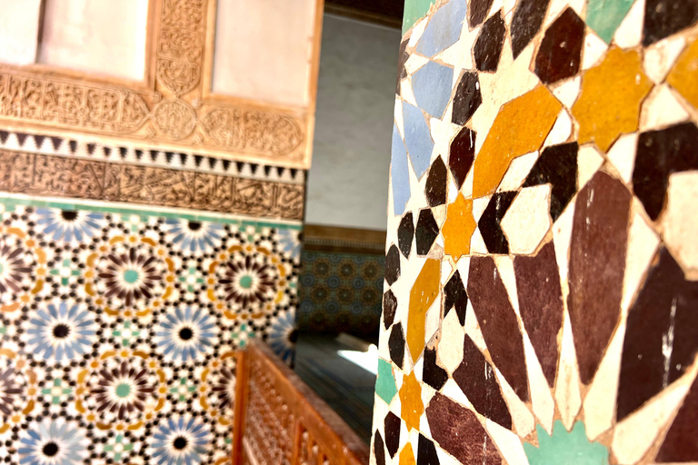 Marrakech Saadian Tombs Entry Ticket with Digital Guide App