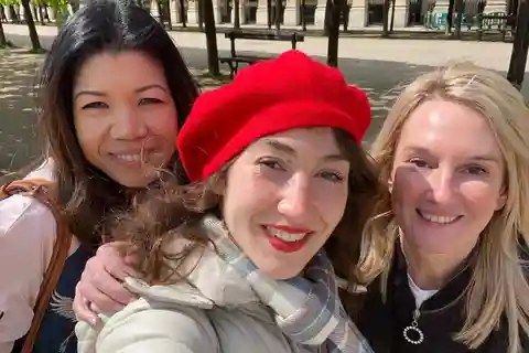 Paris Like Emily: A Tour of Iconic Filming Locations