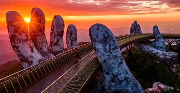 Hoi An/Da Nang: Golden Bridge, Marble Mountain & Cave Tour
