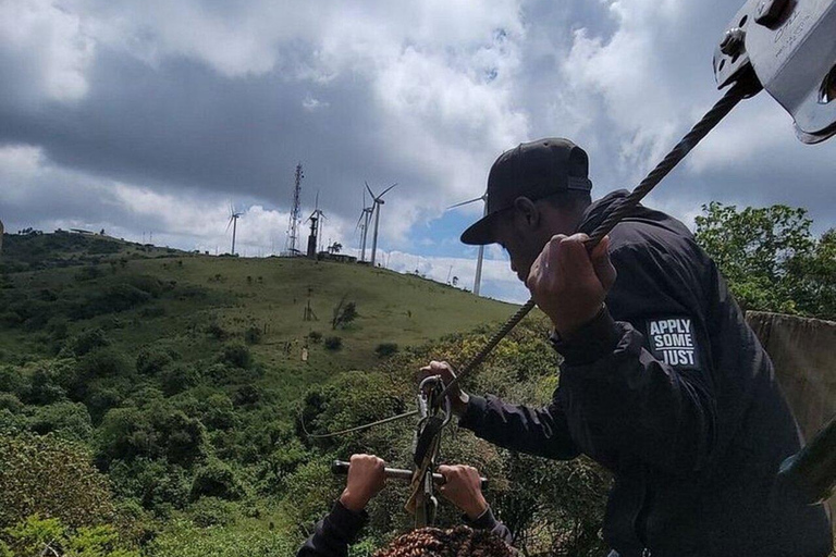 Nairobi: Ngong Hills Hike and Kite Flying Tour