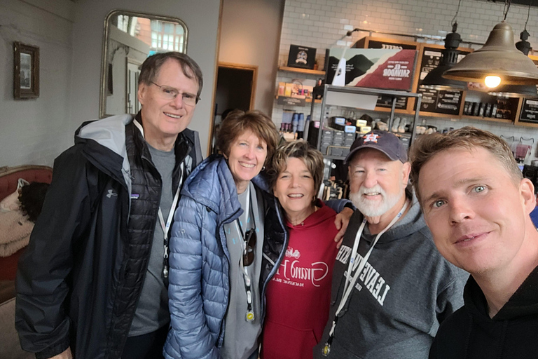 Glasgow: City Centre Group Walking Tour Glasgow: City Centre or West End Private Walking Tour