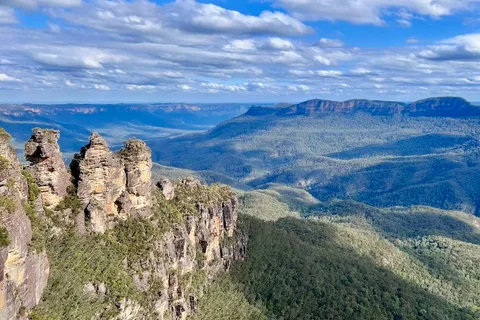 From Sydney: Blue Mountains Private Tour with Wildlife Park