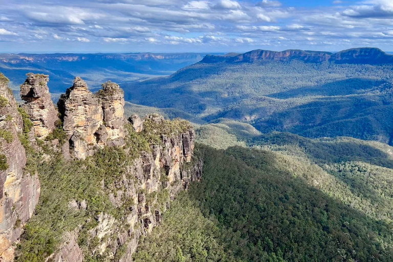 From Sydney: Blue Mountains Private Tour with Wildlife Park