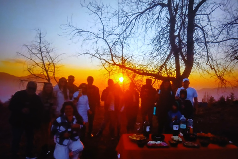 Santiago: Sunset in the Andes with a picnic Santiago: Sunset in the Andes with picnic