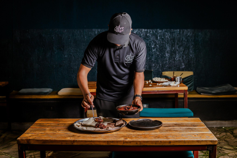 Addis Eats Food Tour with 12+ Tastings