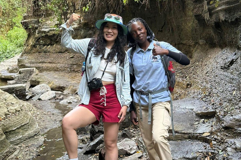 Nairobi: Hell's Gate National Park and Lake Naivasha Tour