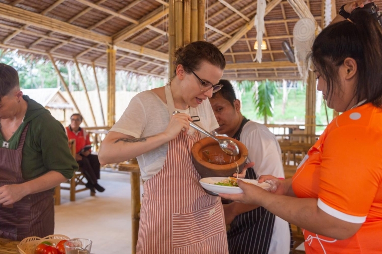 Khaolak: Safari de comida callejera Viaje a la auténtica comida tailandesaRecorrido con recogida