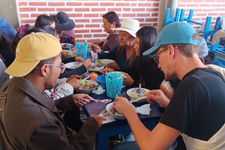 Sucre: Guided Food Tour with local tastes