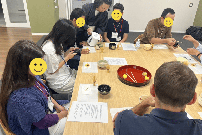 Osaka: Private Tea Ceremony Experience at Your Location