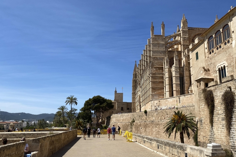 Romantisch ontdekkingsspel Palma de Mallorca: Het verhaal van een minnaar