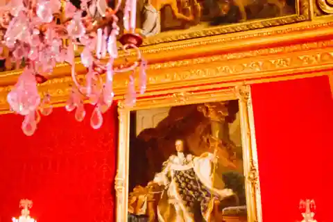 Paris VIP: Versailles & Fontainebleau Chauffeur Driven 8hrs