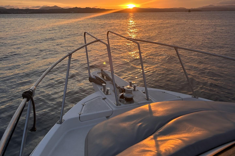Corfu: Private Sunset Boat Cruise