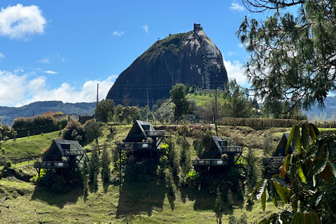 Medellín: Guatapé Day Tour and Hike to Beautiful Crystal-Clear Waterfalls
