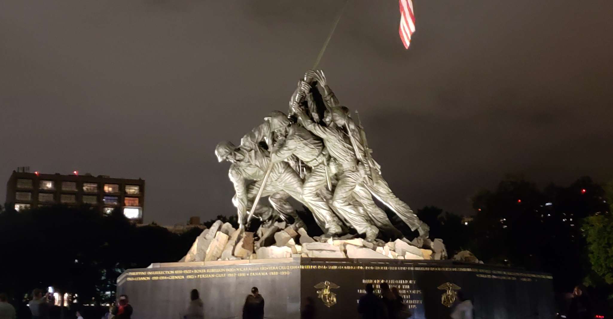 Washington DC, Monuments by Moonlight Nighttime Trolley Tour - Hizvo