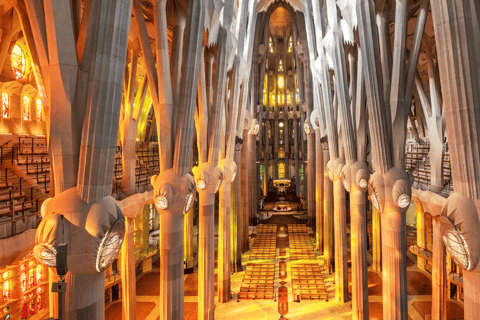 Sagrada Familia The Golden Hour with Skip the line Tickets