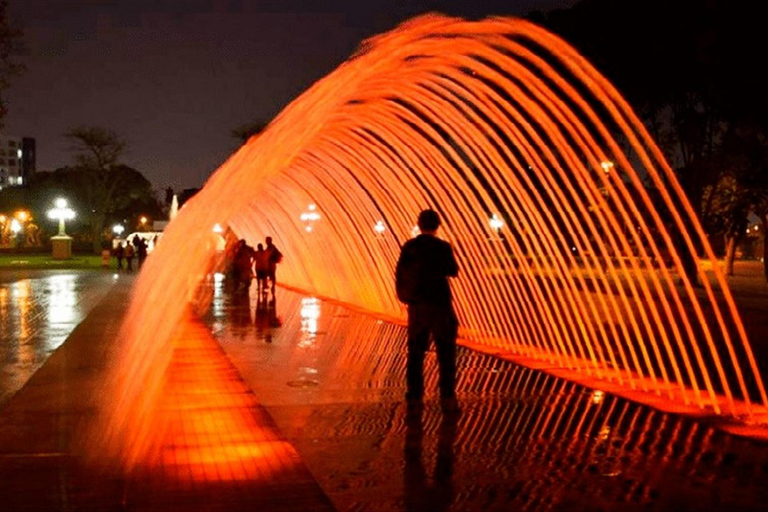 Circuito Mágico del Agua - Espectáculo acuático iluminado