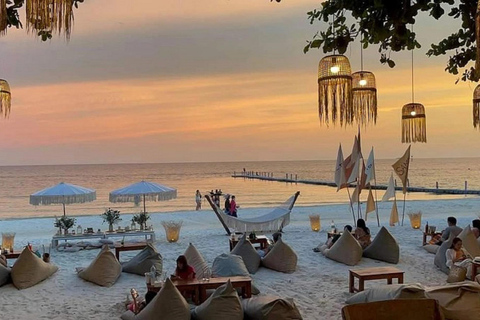 Privater Transfer Ban Phe Pier (Koh Samet), Bangkok, PattayaVan (5-9 Personen) / Ban Phe Pier zum Suvarnabhumi Flughafen