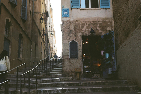 Multicultural Marseille: history, literature and music French-speaking tour