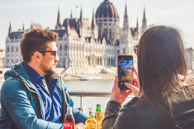 Budapest: Donau City Lights Express CruiseNächtliche Kreuzfahrt