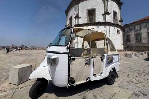 Tuk-tuk Tour of Porto's Major Landmarks Tuk Tuk 2 Cities