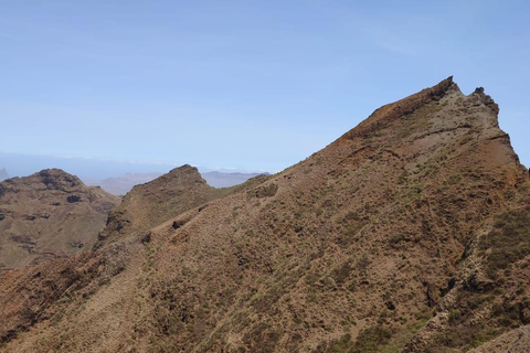 Wejdź na Pico de Antónia (São Domingos - Monte Txota)Wejście na Pico de Antónia (São Domingos – Monte Txota)