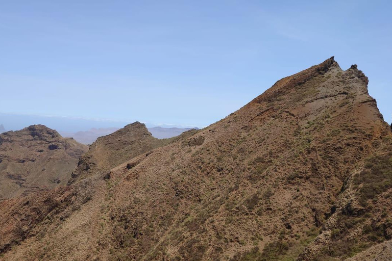 Wejdź na Pico de Antónia (São Domingos - Monte Txota)Wejście na Pico de Antónia (São Domingos – Monte Txota)