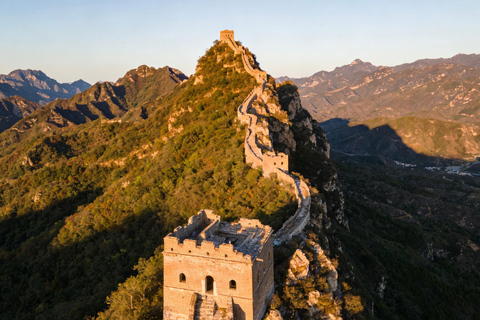 Beijing: Great Wall & Gubei Water Town Day to Night Tour Private Group Gubei Water Town & Simatai Great Wall Day Trip