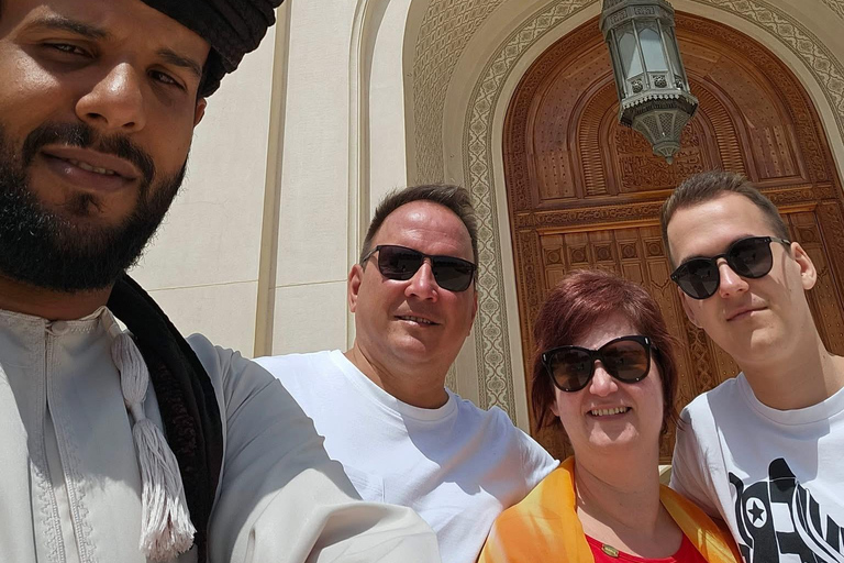 Salalah Highlights Tour: Heritage Sites, Markets &amp; Beach