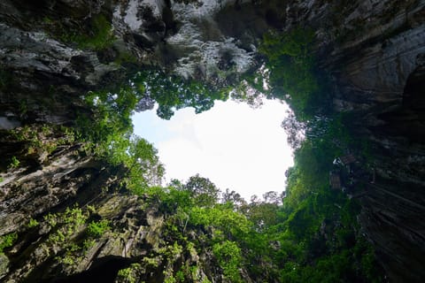 Kuala Lumpur Adventure:Kanching Falls, Ramayana & Batu Caves