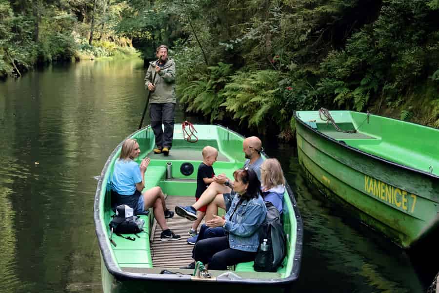 Ab Dresden: Tour zur Basteibrücke, Bootsfahrt in der Schlucht & Narnia-Felsen. Foto: GetYourGuide
