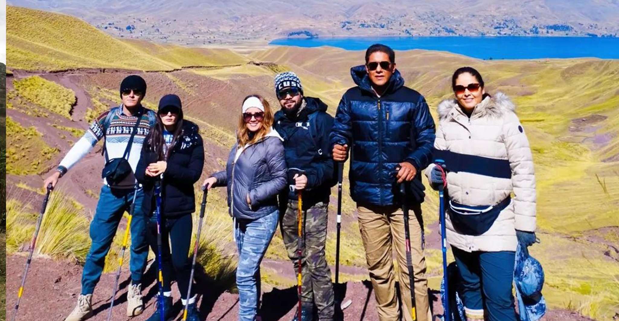 TOUR PALLAY PONCHO FULL DAY IN PRIVATE SERVICE - Housity