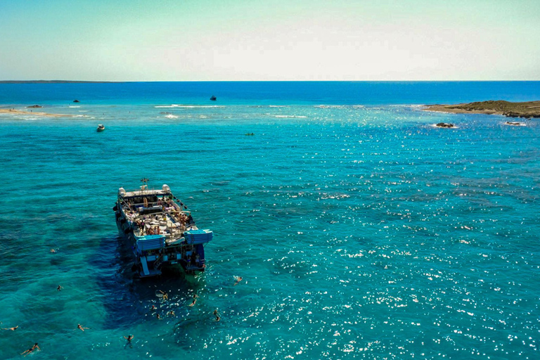 Ibiza: Formentera Boat with Open Bar, 3 meals & Sunset Party ADVANCE: Standard selection of food & open bar option