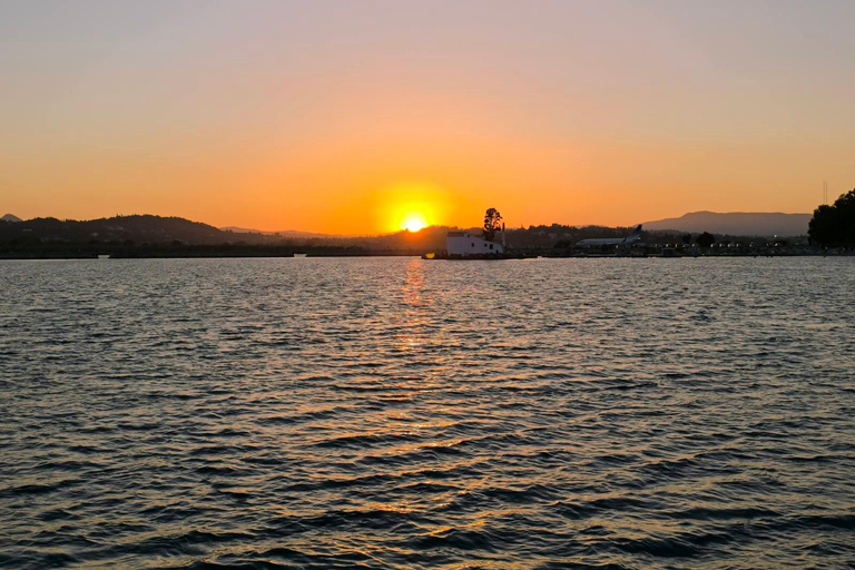 Corfu: Sunset Cruise with Swim Stop and DJ