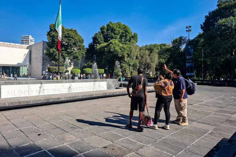 CDMX: Anthropology Museum, Chapultepec Castle and Train