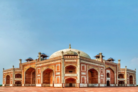 2 jours de visite du Taj Mahal et de Delhi avec petit déjeunerCircuit avec hôtel 3 étoiles, voiture climatisée et guide touristique local uniquement.