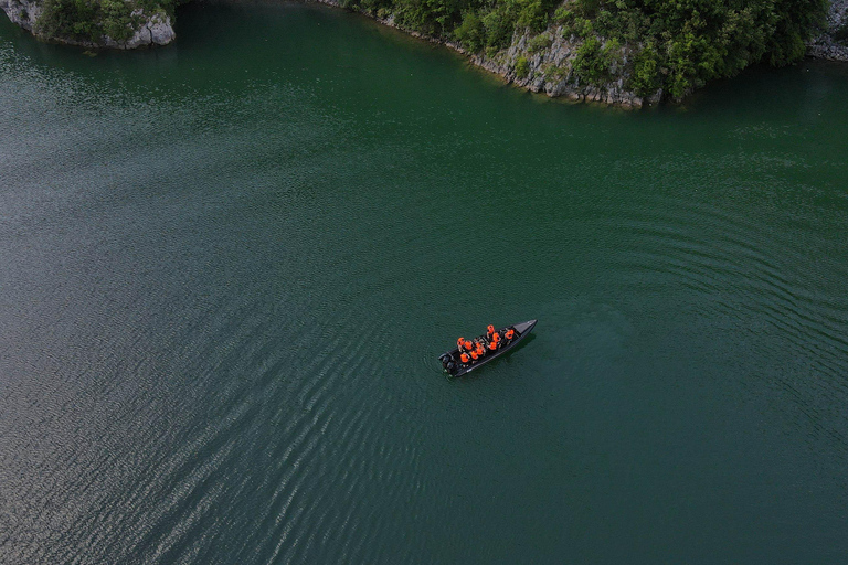 Belgrade : Aventure en bateau à grande vitesseBelgrade : Aventure privée en bateau à grande vitesse