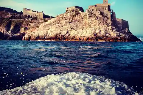 Golfe des Poètes - Excursion d'une journée avec plongée en apnée et déjeuner