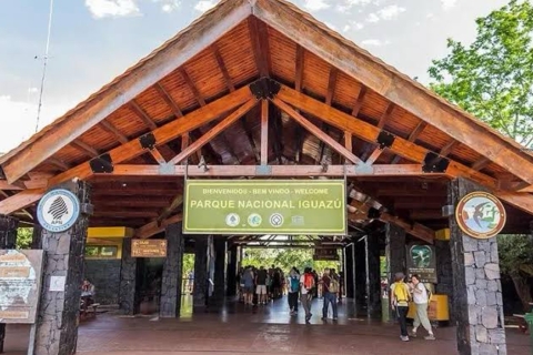 TRANSFER WODOSPADY IGUACU I PARK PTAKÓWTransfer do wodospadów Iguacu i parku ptaków