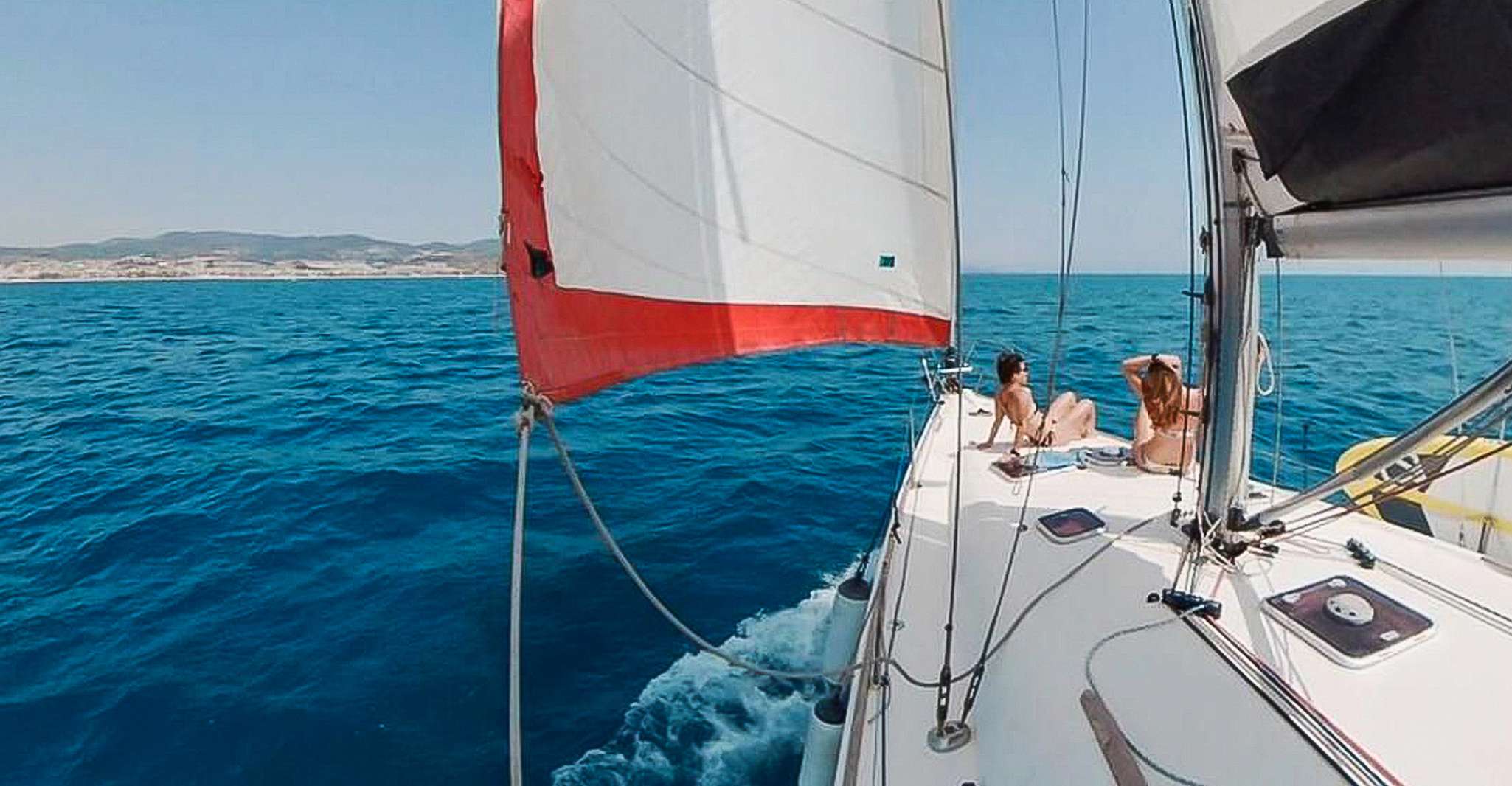 Barcelona: Coastline Boat Trip with Snacks and Cava photo 6