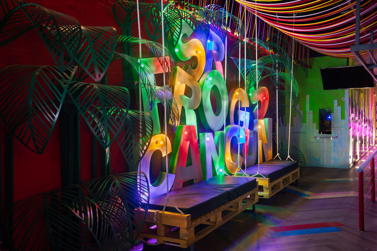Frog's Pass Mexican Food & Fiesta Sr. Frog's Restaurant Cozumel