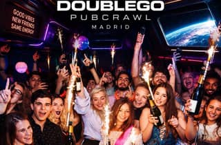 Kneipentour durch Madrid mit Nightlife-Pass und Sofortbild