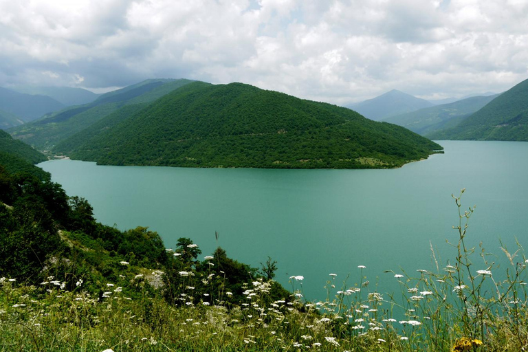 Tbilisi: Kazbegi Day Trip with Gergeti Trinity Church