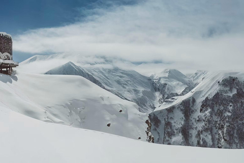 From Tbilisi: Kazbegi Private Day Trip with Hotel Pickup
