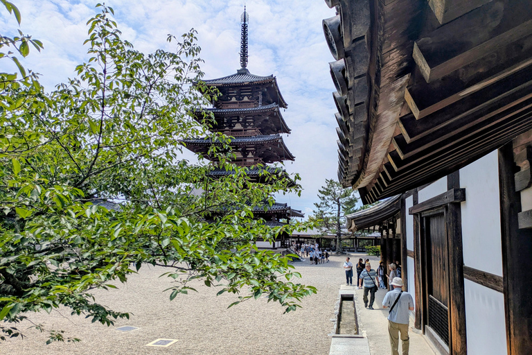 From Osaka: Horyuji Temple and Mount Ikoma Day Tour