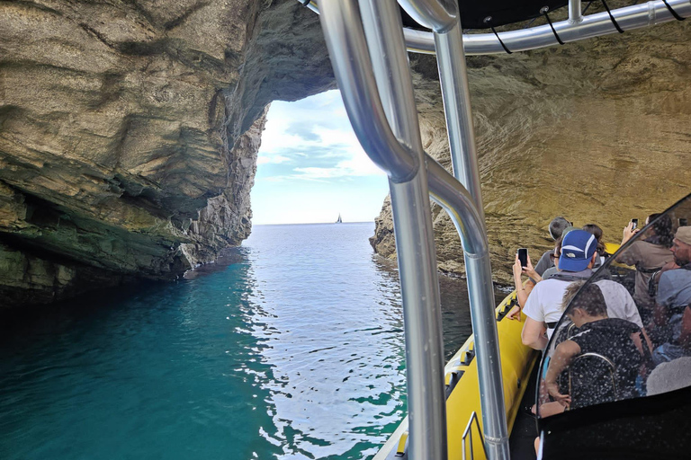 Bonifacio: Tour guidato delle isole e delle grotte di Lavezzi